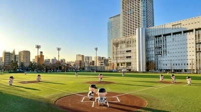 紅白戦しておりますので、ぜひマネージャーさんと一緒にキャッチボール&観戦してみてください★