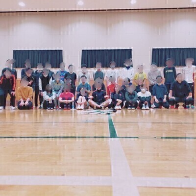 【現在募集中です！】初心者から初中級者、経験者まで楽しくバド会！