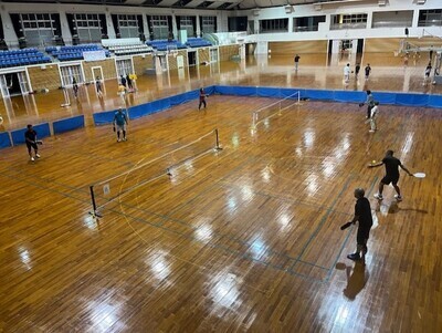 本部町　本部町民体育館でピックルボール未経験者・初心者歓迎、一緒にやりませんか？