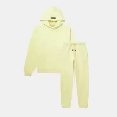 プロフィール｜essentials tracksuit